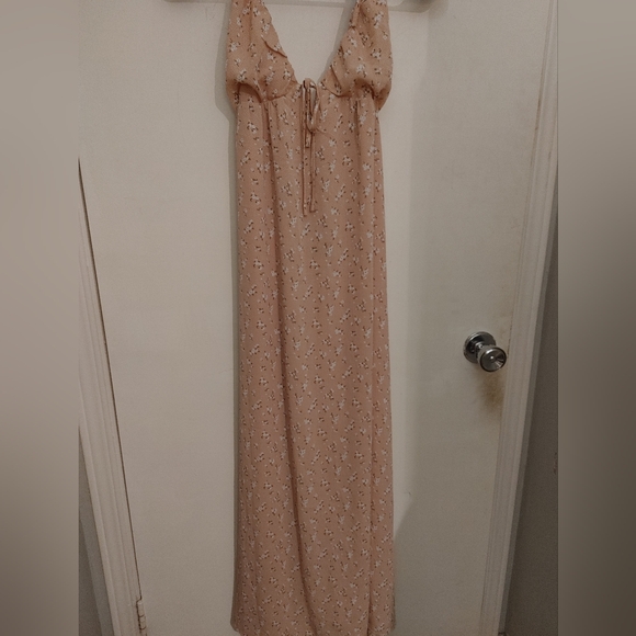 Times We Had Blush Floral Tie Back Maxi Dress SZ.L Pink NWT Lulus - Picture 5 of 11